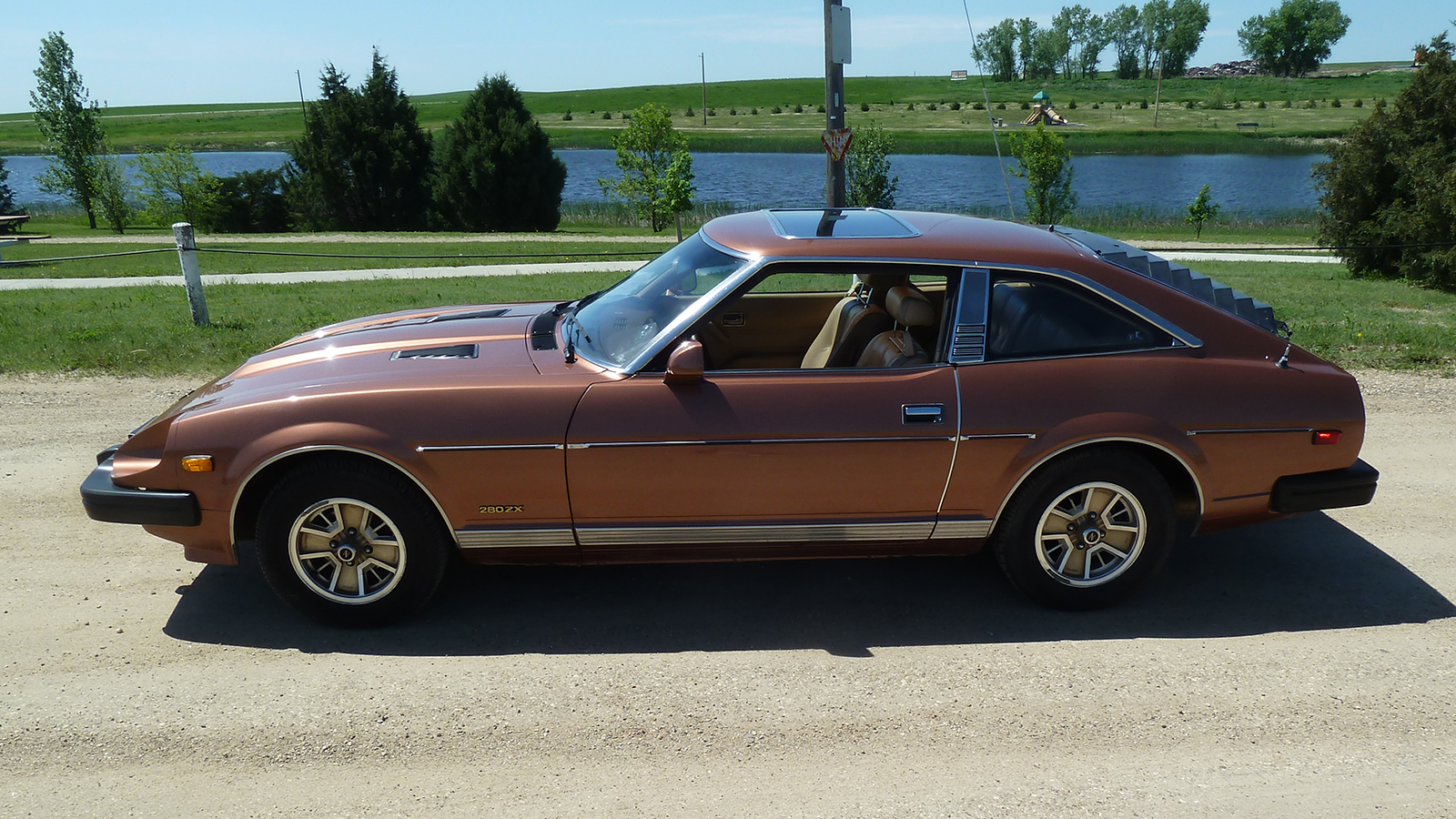 1981 Datsun 280ZX | Gallery | Pioneer Auto Show